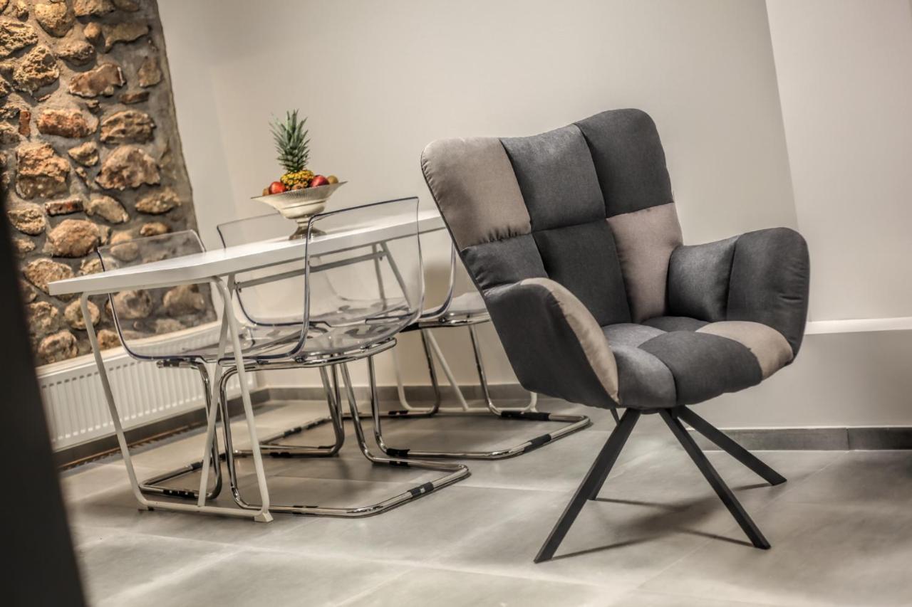 Avli Luxurious House Apartment Калампака Екстериор снимка